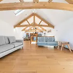 بيت للعطل Swallow Barn *